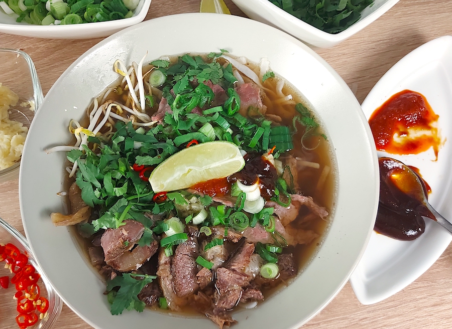<!--:hu-->Vietnámi pho leves marhából (Phở bò)<!--:-->