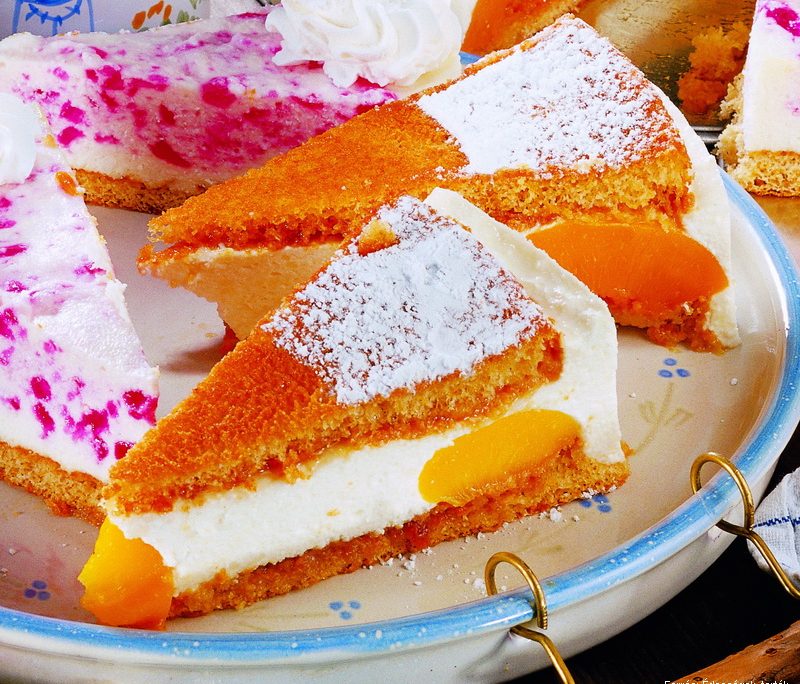 <!--:hu-->Barackos túrókrémtorta<!--:-->