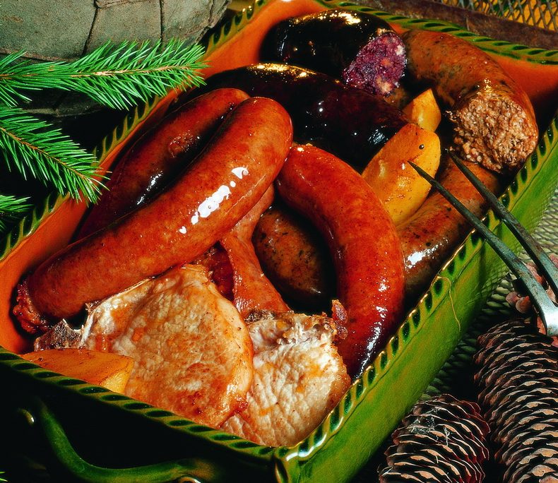 <!--:en-->Dinner on Pig-Killing Day  –  (Disznótoros)<!--:-->