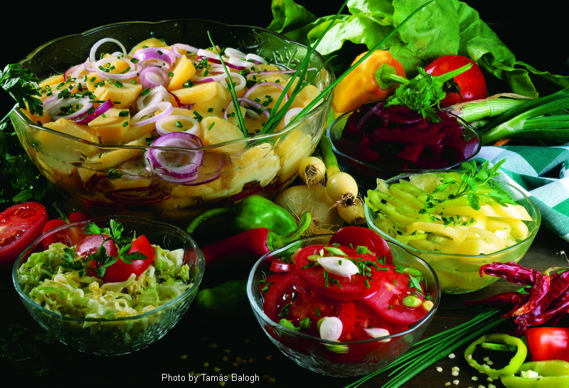 <!--:fr-->Salades simples  –  (Egyszerű saláták)<!--:-->