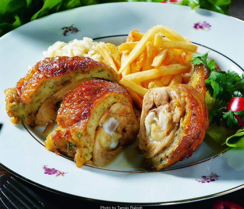 <!--:en-->Stuffed Chicken as in Gödöllő  –  (Gödöllői töltött csirke)<!--:-->