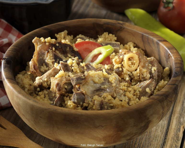 <!--:hu-->Köleses birka<!--:-->