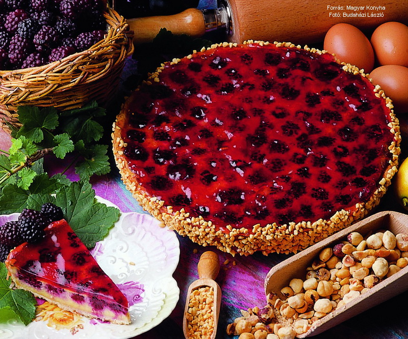 <!--:hu-->Vaníliakrémben sült szedertorta  –  készítette Ziegenhain Ferenc mestercukrász<!--:-->