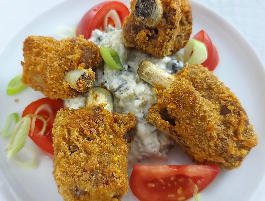 <!--:hu-->Rántott oldalasfalatok kovászosuborka-tzatzikivel <!--:-->