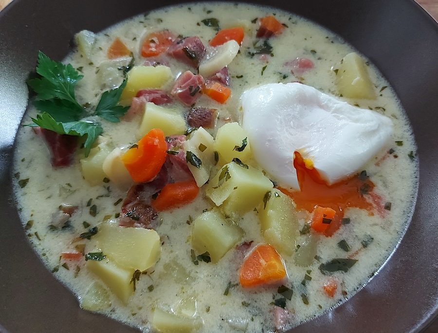 <!--:hu-->Tejfölös sonkaleves (húsvéti sonkaleves) <!--:-->