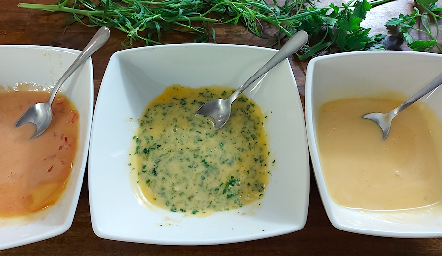 <!--:hu-->Hollandi mártás + gyors hollandi mártás + bearni mártás + choron mártás + muszlin mártás + moszkvai mártás <!--:-->