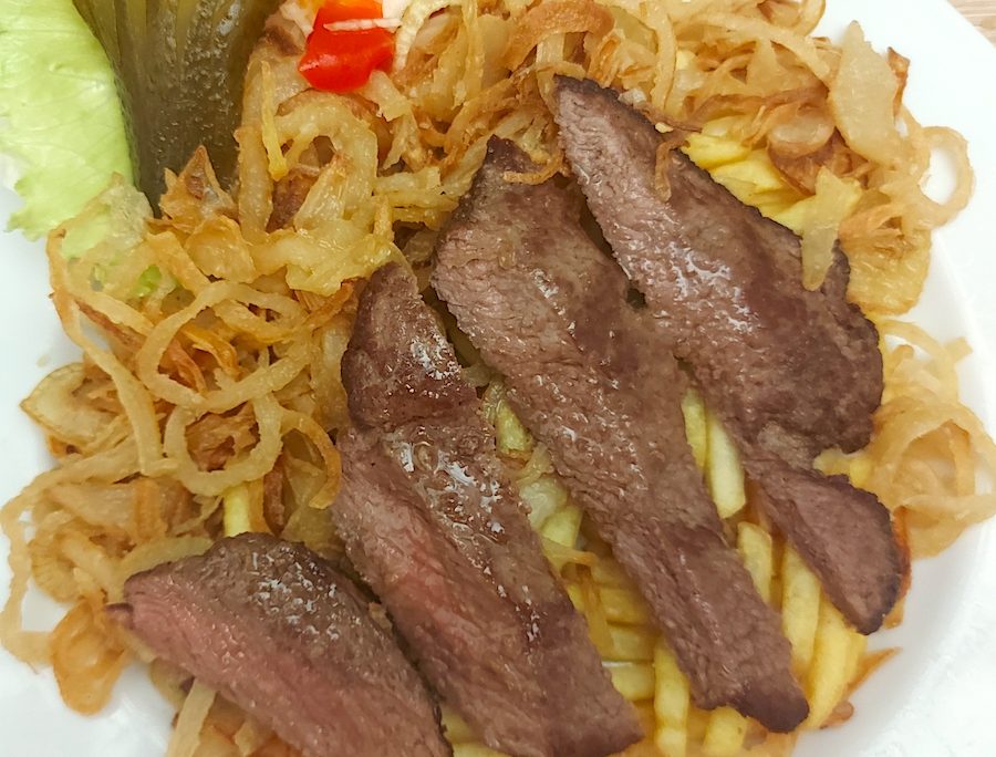 <!--:hu-->Hagymás rostélyos<!--:-->