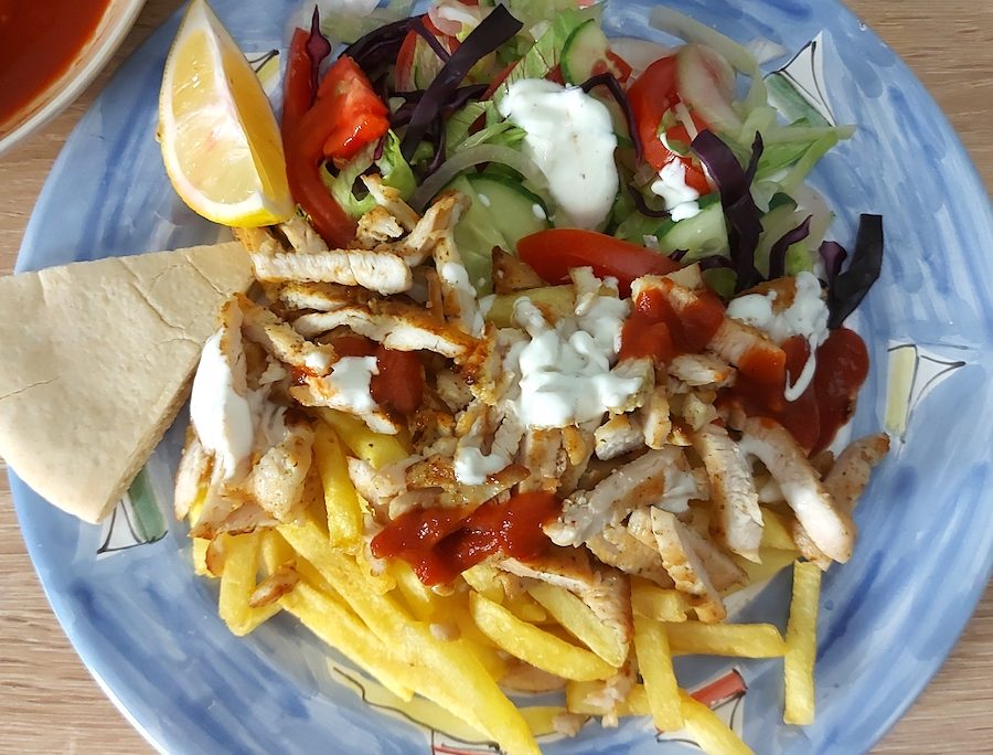 <!--:hu-->Csirkegyros tál<!--:-->