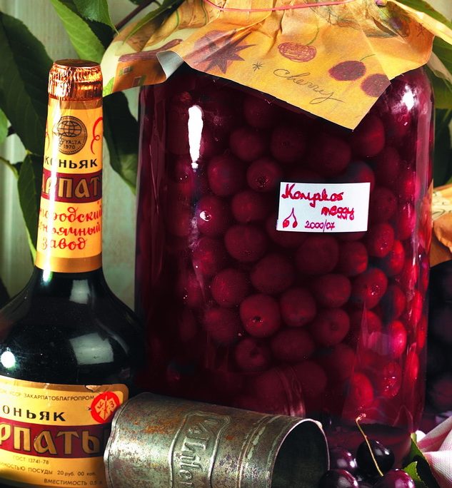 <!--:hu-->Rumos vagy konyakos meggy<!--:-->