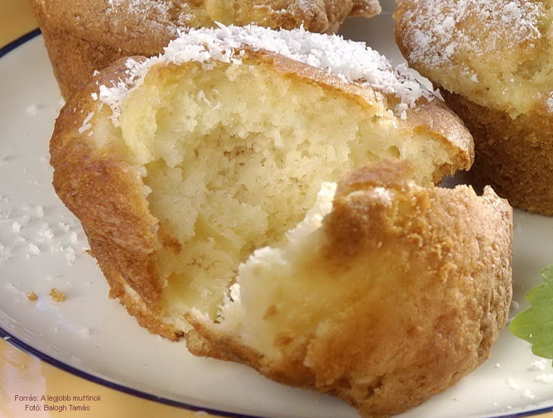 <!--:hu-->Ananászos, kókuszos muffin<!--:-->