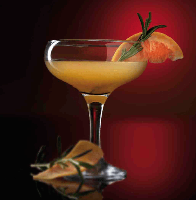 <!--:hu--> Bittermary koktél – készítette Galambos Péter bármixer<!--:-->