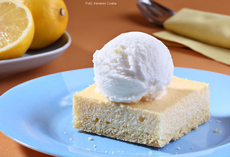 <!--:hu-->Citromos túrós pite<!--:-->