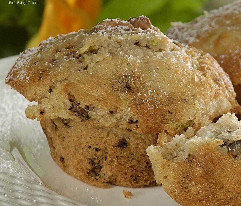 <!--:hu-->Cukkinis, ananászos muffin<!--:-->