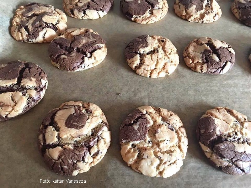 <!--:hu-->Duplan csokis amerikai kekszek – készítette Kattári Vanessza <!--:-->