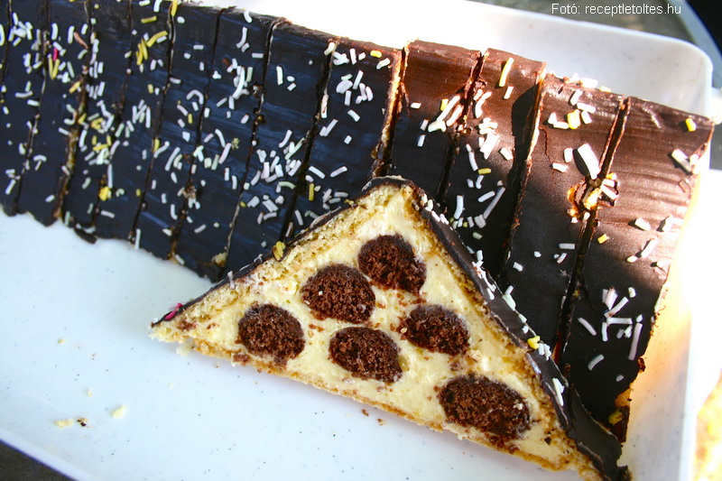 <!--:hu-->Havas háztető II. – készítette Tóth Benedekné Füzesabony <!--:-->