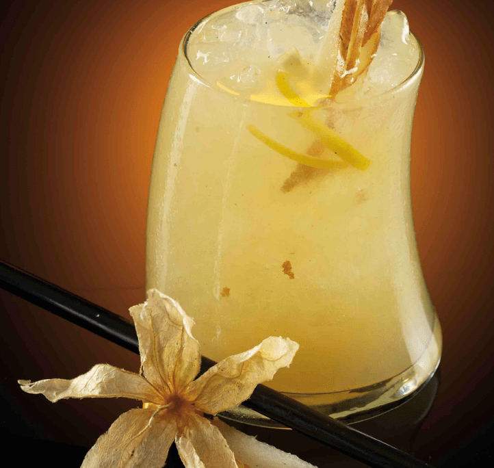 <!--:hu--> Holiday koktél – készítette Galambos Péter bármixer<!--:-->