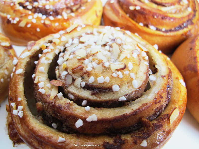 <!--:hu-->Kanelbullar (svéd fahéjas csiga)<!--:-->