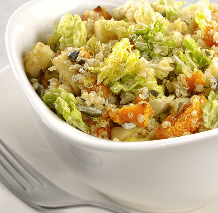 <!--:hu-->Kelkáposztás, sütőtökös quinoasaláta<!--:-->