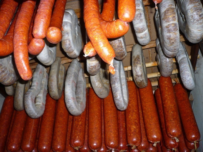 <!--:hu--> Kolbászra magyar, avagy Dezső emlékére…<!--:-->