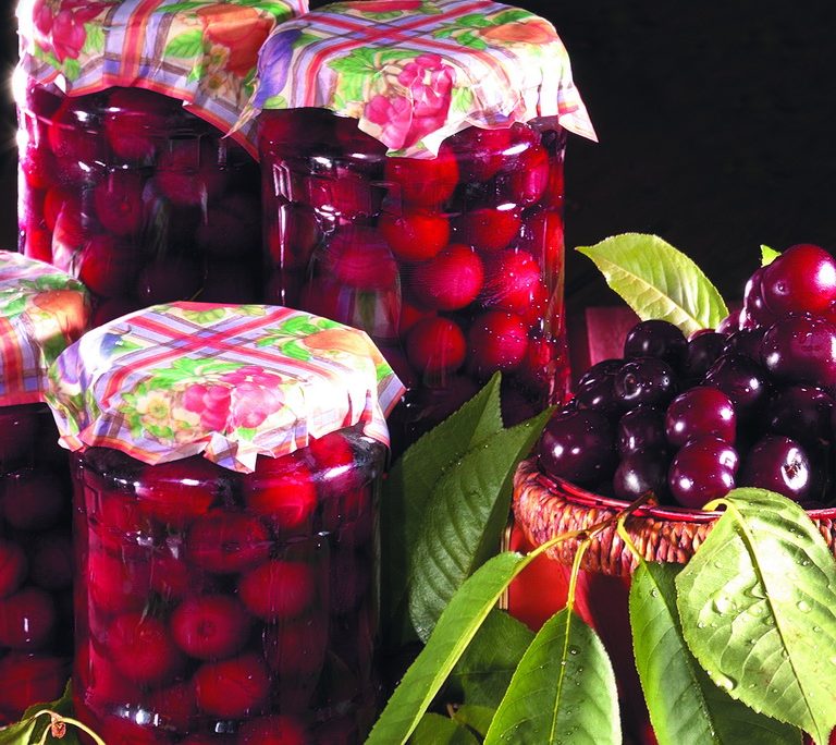 <!--:hu-->Meggybefőtt<!--:-->