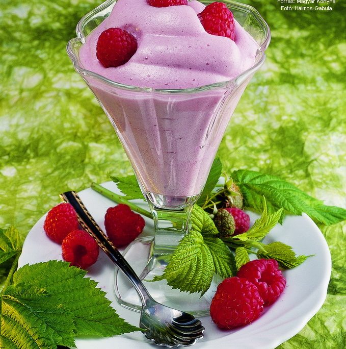 <!--:hu-->Málnás boszorkányhab<!--:-->