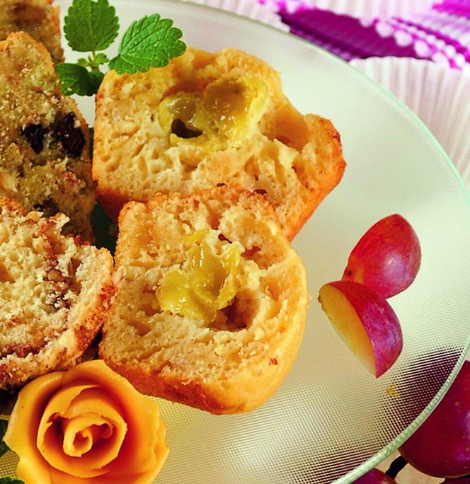 <!--:hu-->Marcipános, szőlős muffin <!--:-->