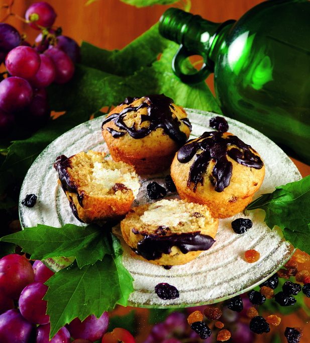 <!--:hu-->Mazsolás, túróval töltött muffin<!--:-->