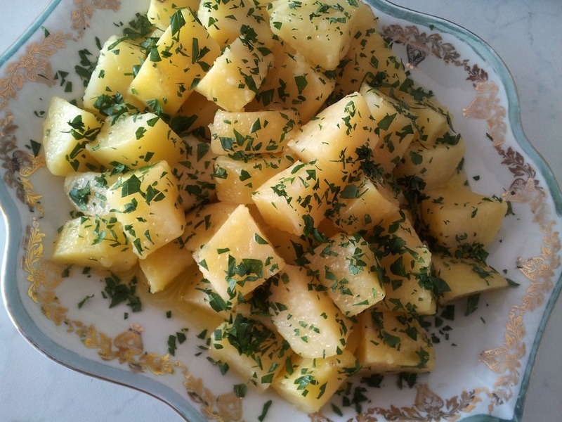 <!--:hu-->Petrezselymes burgonya <!--:-->