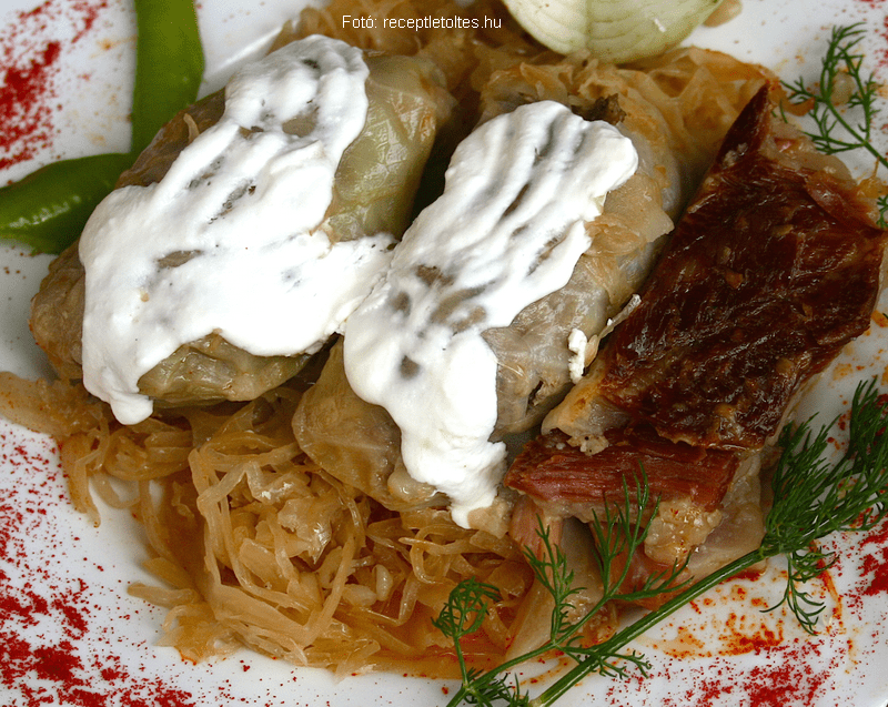 <!--:hu-->Rátkai töltött káposzta – készítette a Rátkai Hagyományőrző Népdalkör <!--:-->