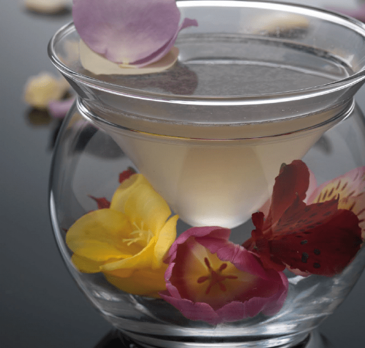 <!--:hu--> Rozália koktél – készítette Galambos Péter bármixer<!--:-->