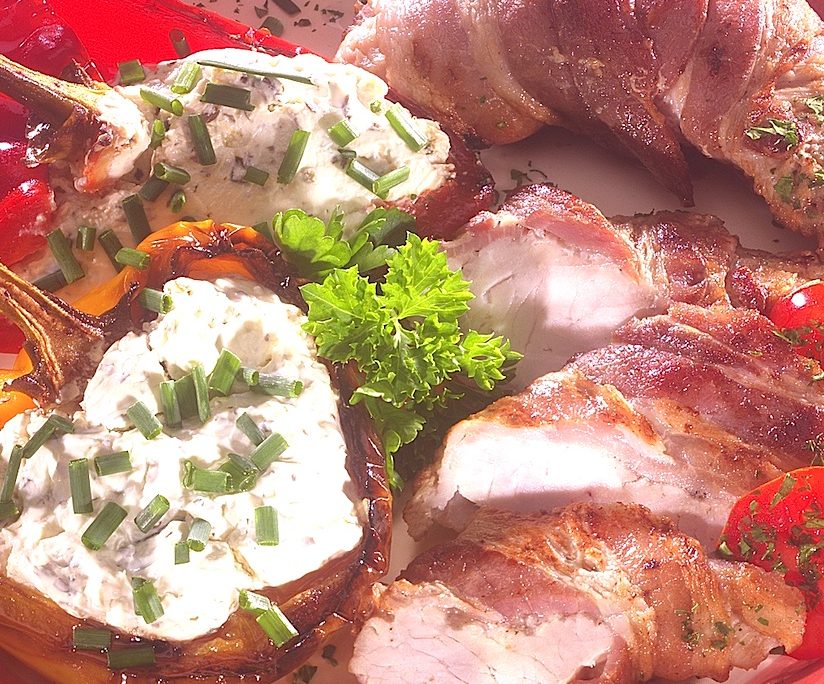 <!--:hu-->Szalonnás pulykaszték, fokhagymás juhtúrós paprikával<!--:-->