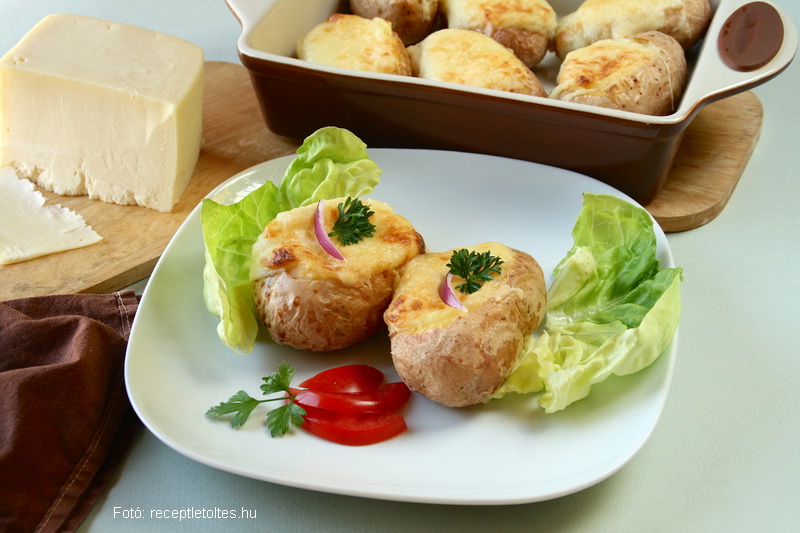 <!--:hu-->Sajtos töltött burgonya<!--:-->