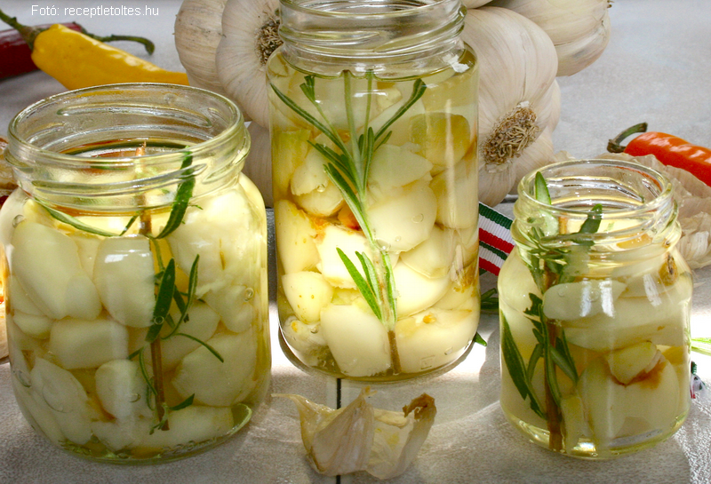 <!--:hu-->Sült fokhagyma<!--:-->