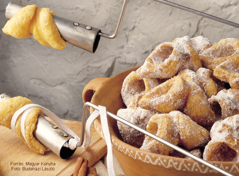 <!--:hu-->Szári fánk<!--:-->