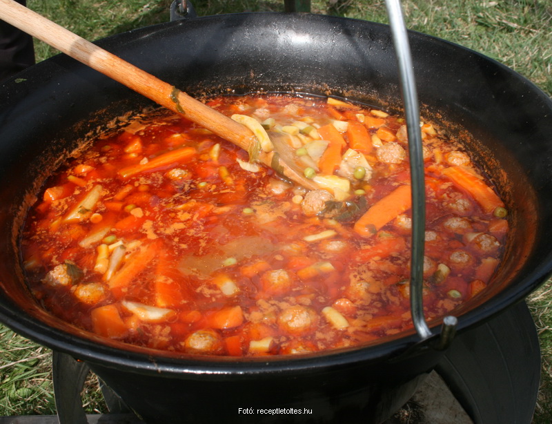 <!--:hu-->Székely csorba – készítette a Felsőtápiómenti Erdélyi Magyarok Egyesülete<!--:-->