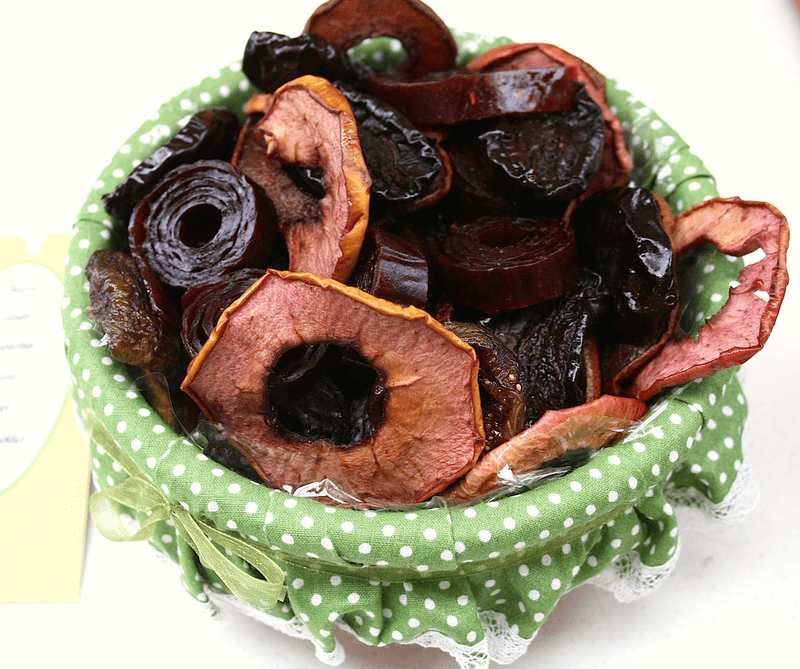 <!--:hu--> Szilvabőr – készítette Hegyi Mónika<!--:-->