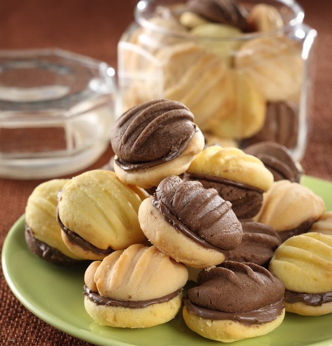 <!--:hu-->Színes teasütemény <!--:-->