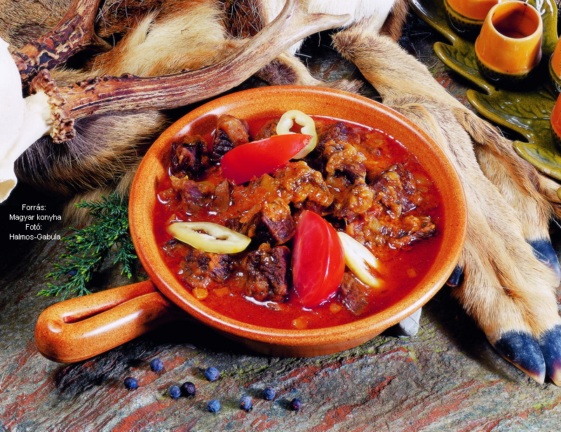 <!--:hu-->Vörösboros vadpörkölt másképpen<!--:-->