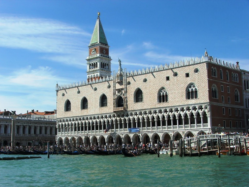 <!--:hu-->Risi e bisi, avagy a velencei dózse ebédje<!--:-->