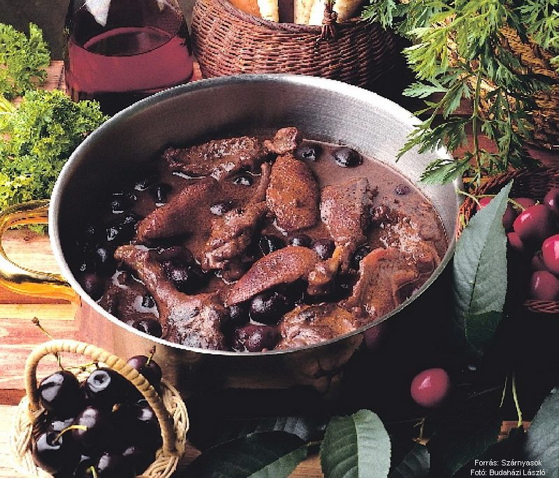 <!--:hu-->Cseresznyés kacsa<!--:-->