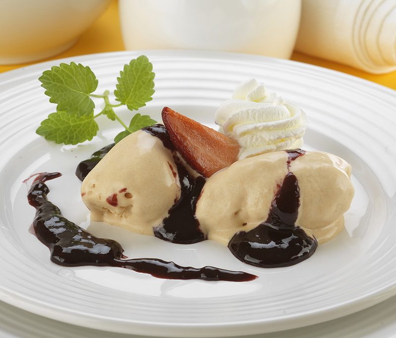 <!--:hu-->Csipkebogyó parfé<!--:-->