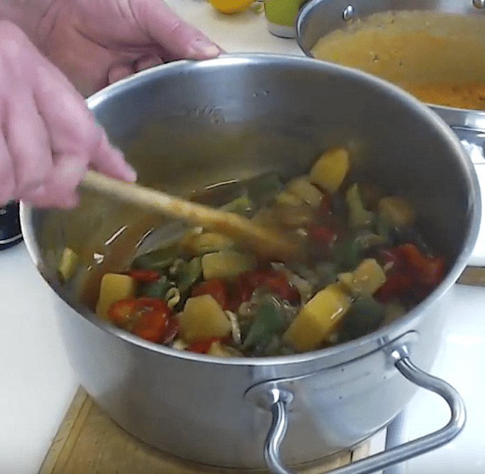 <!--:hu-->Édes-savanyú mártás II. (meleg) – készült az OnLive© főzőiskola 6. adásában<!--:-->