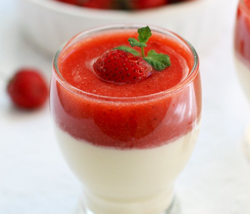 <!--:hu--> Epres, fehércsokis panna cotta<!--:-->