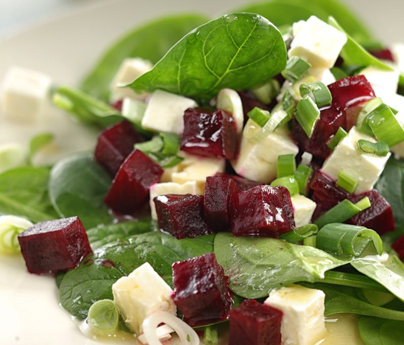 <!--:hu-->Fetás céklasaláta – készült az OnLive© főzőiskola 14. adásában<!--:-->