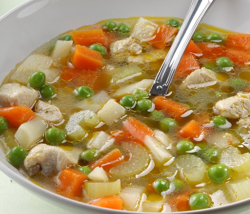 <!--:hu--> Gyors csirkeleves – készült az OnLive© főzőiskola 56. adásában <!--:-->