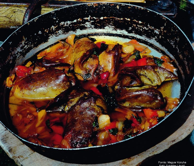 <!--:hu-->Kemencés libamáj  –  készítette Garaczi János mesterszakács<!--:-->