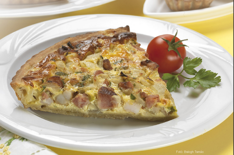 <!--:hu-->Kisújszállási hagymatorta  –  készítette Nemeskövi Dénes mesterszakács<!--:-->