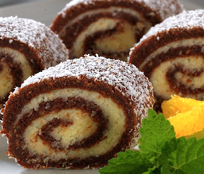 <!--:hu-->Kókusztekercs sütés nélkül – készült az OnLive© főzőiskolában<!--:-->