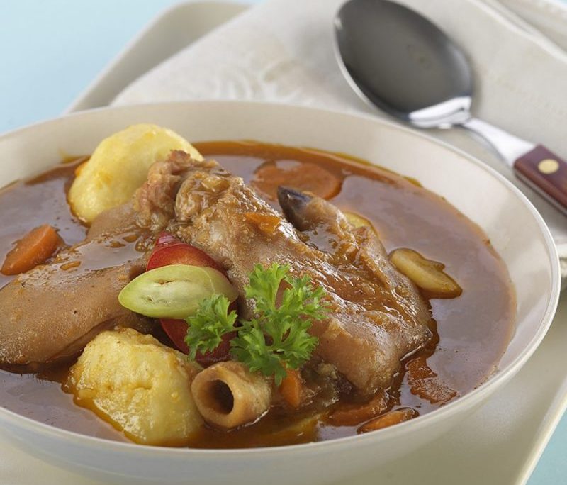 <!--:hu-->Körömleves krumpligombóccal<!--:-->