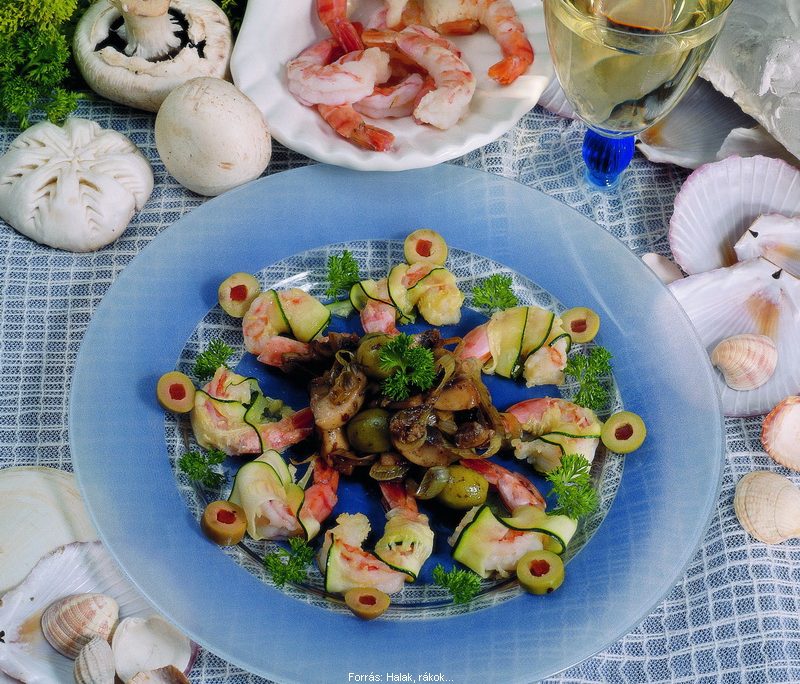 <!--:hu-->Krevett cukkiniköpenyben sütve<!--:-->